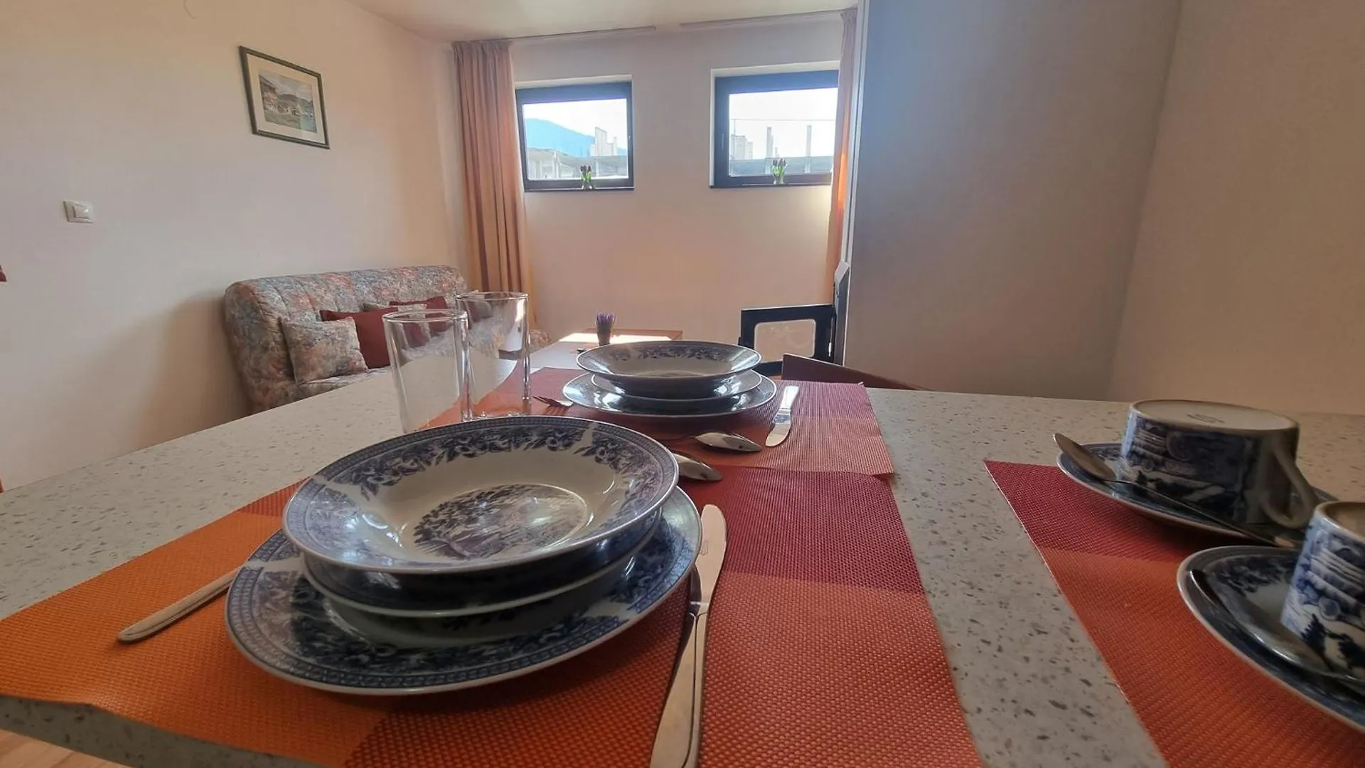 1Br Bright Two Floor Apartment バンスコ 0*,  ブルガリア