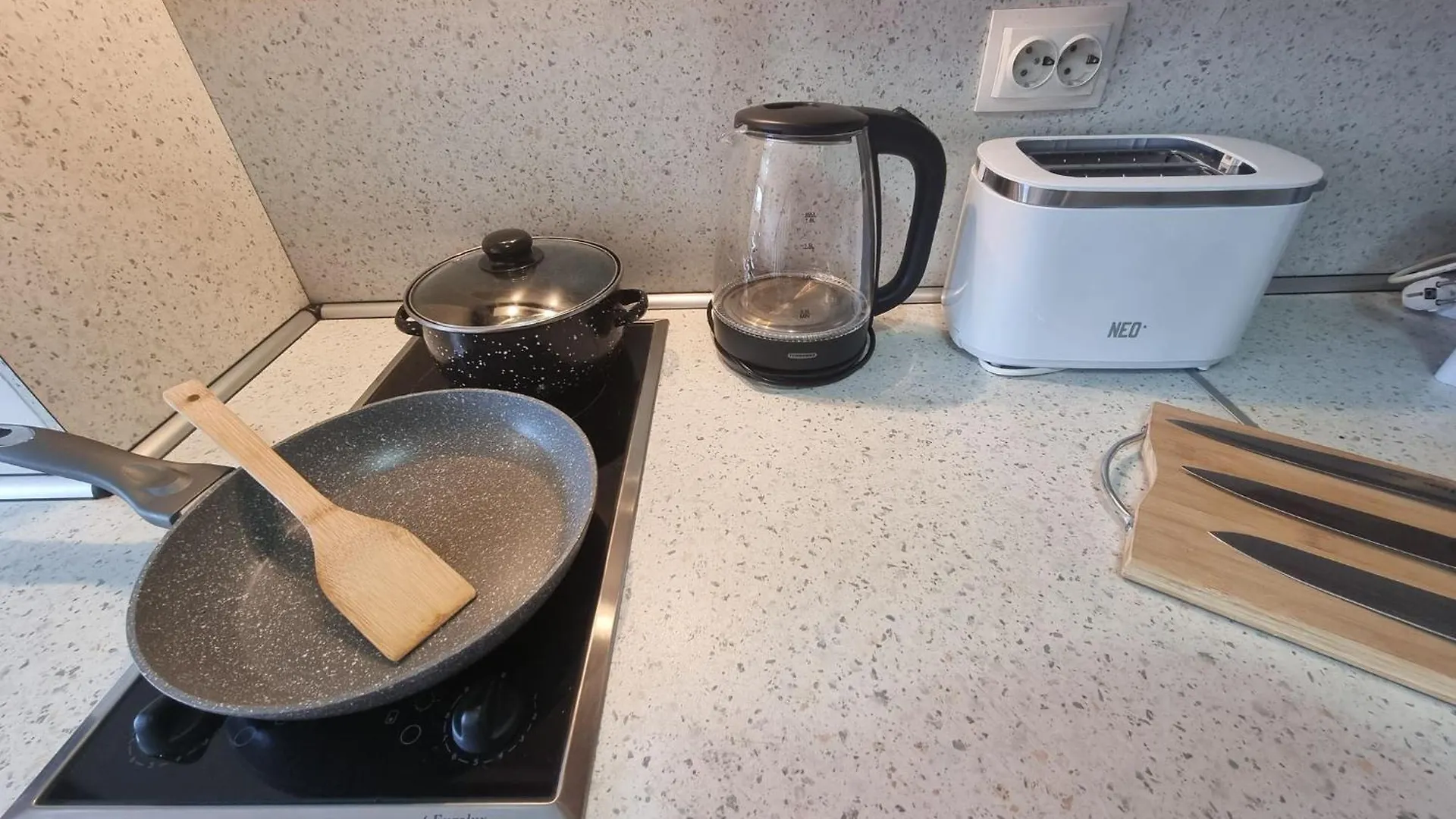 1Br Bright Two Floor Apartment バンスコ 0*,
